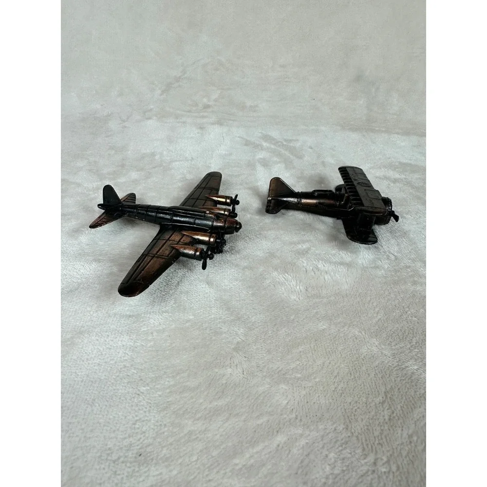 Bronze Colored Die Cast Metal Dual Engine Passenger Plane Pencil Sharpeners